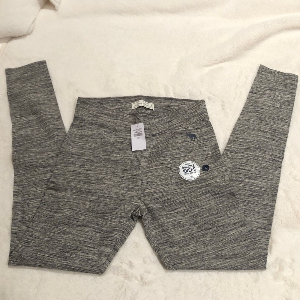 ABERCROMBIE WOMENS LEGGINGS-NEW WITH TAGS